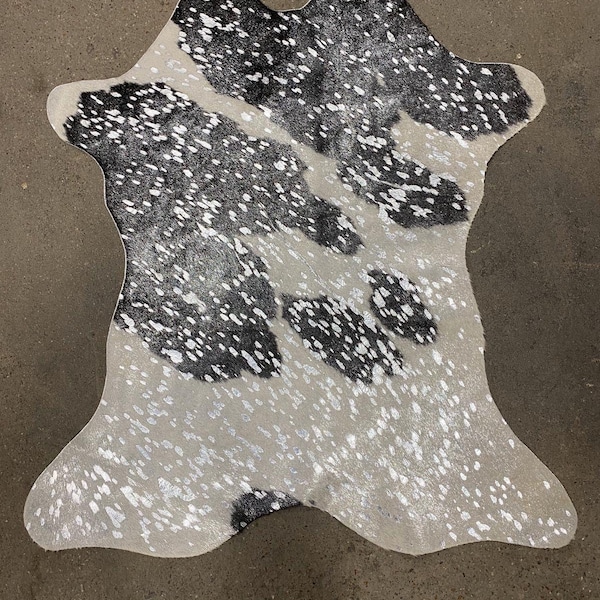 100 % Real Metallic  acid wash hair on cowhide Rug Natural Size Range From 2-3 Ft- Silver with Black