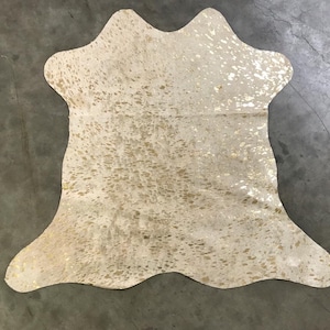 100 % Real Metallic  Gold acid wash hair on cowhide Rug Natural SHINNY Size 2-3 FT - Gold