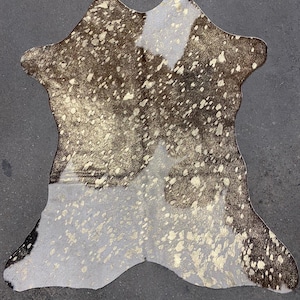 100 % Real Metallic  acid wash hair on cowhide Rug Natural Size 2-3 Ft- Gold with Brown