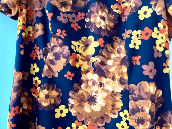 Soviet Vintage 60s Floral Dress, Plus Size Retro … - image 6