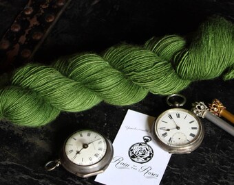 Green Grass on superwash merino hightwist fingering weight single yarn
