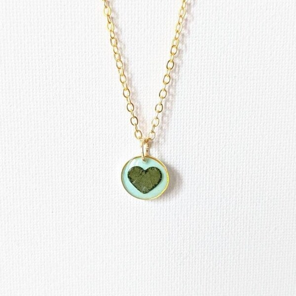 Real Eucalyptus Leaf Heart Dainty Necklace, Small Green Leaf Pendant, Handmade Gift for Her, Gold or Silver Necklace, Resin Jewellery