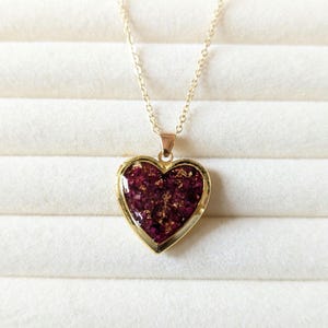 Real Crushed Rose Petal Photo Locket Pendant, Red Rose Resin Photo Locket, Handmade Gift for Her, Vintage Style Heart Locket Pendant