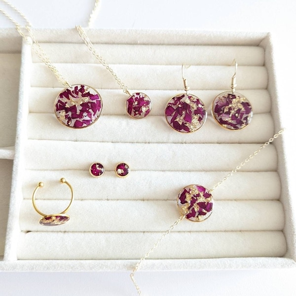 Crushed Rose Petal Jewellery Set, Red Rose Necklace Bracelet Earrings and Ring, Handmade Gift for Her, Resin Jewellery, Boho Jewelry Set