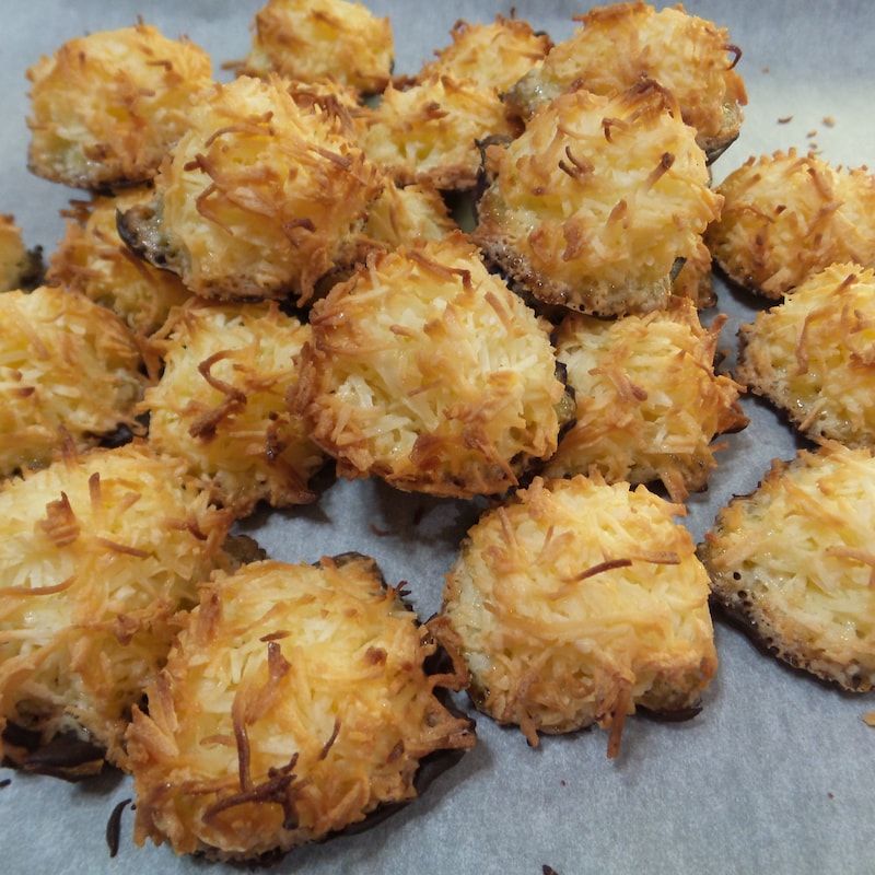 25 Pack Macaroons - Etsy