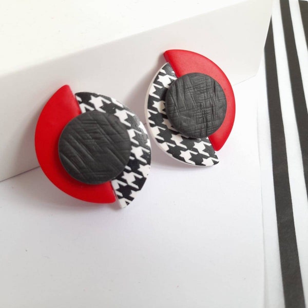 Studs earrings, clip on earrings, polymer clay earrings, modern earrings, pied de poule earrings, houndstooth earrings,  abstract earrings