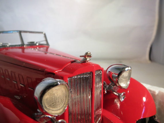 Danbury Mnt 1/24 Scale FM15422 - 1934 Packard V-12 Le Baron Speedster