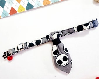 Skull Cat Collar with Tie, Breakaway Buckle, Kitten, Small Dog