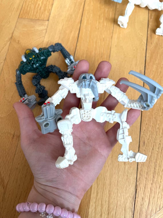 NEAT Mcdonald's Lego Bionicle Toa Matoro Figures Happy Meal Toys