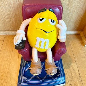 M&M's Lazy Boy Dispenser 限定版 91V-jMaT9WS._UF350,350_QL80_.jpg