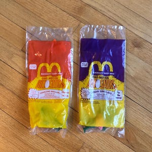 RARE 1992 UNOPENED “Dino Motion Dinosaurs” McDonalds Toys Set NOS