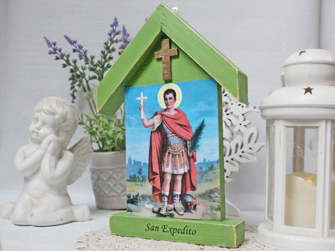 Saint Expeditus Saint Expedite Catholic Gifts Religion Art Etsy