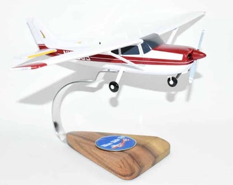 Cessna 172 Skyhawk (12395) Model,Cessna,Mahogany Scale Model