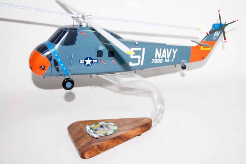 Hs-7 Dusty Dogs Sikorsky H-34 Model