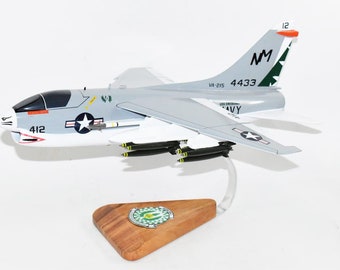 VA-215 Barn Owls USS Oriskany A-7A Model