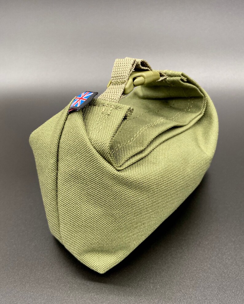 mini velcro pouch