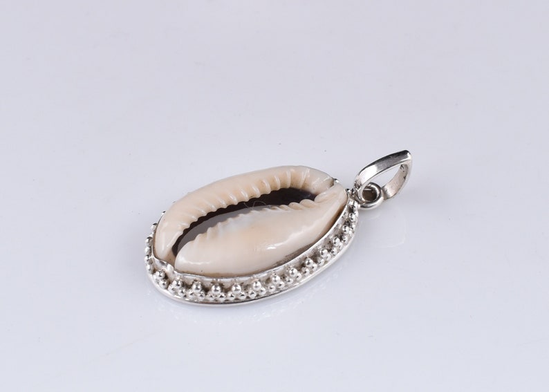 ASTROGHAR Natural Yellow Pili Koudi Pendant - Crystal, Approx 25mm, Chakra Healing Stone - View #4