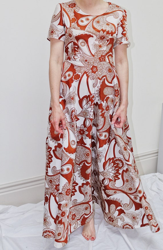 Vintage 1970’s paisley maxi dress with full skirt