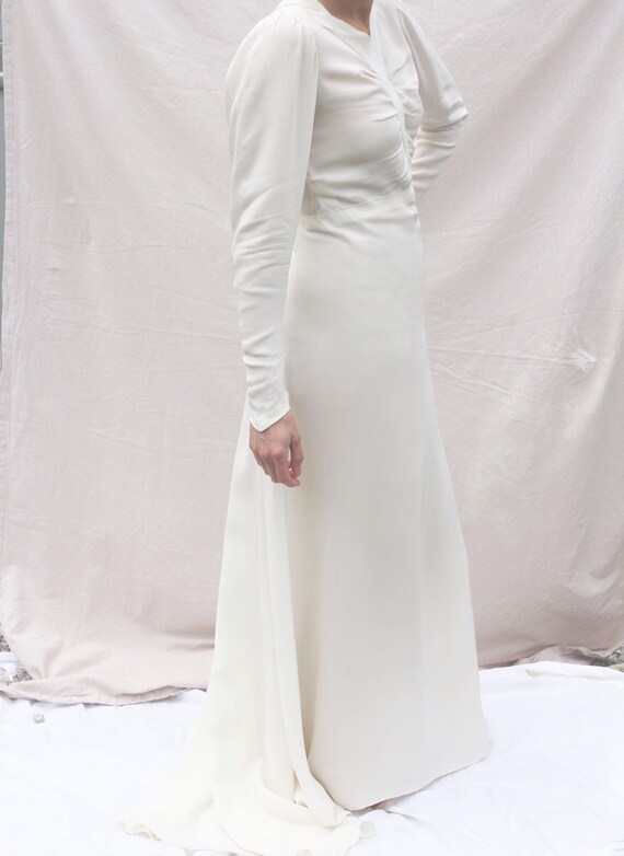 Vintage 1940’s wedding dress