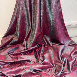1 Meter Claret Red/Green Two Tone Self Print Paisley Jacquard Fabric 58” Wide Lining Dress Upholstery