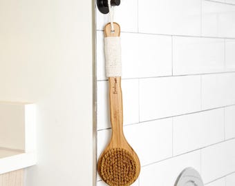 Bamboo Dry Brush: Sisal Bristles, Vegan Exfoliating Body Brush