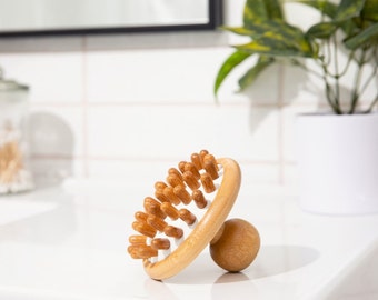 Bamboo Stimulating Scalp Massager | Spa Day | Self Care | Hair Care | Gift Idea | Shower Tool | Plastic Free | Eco Friendly | Zero Waste |