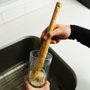 XL Natural Drinkware Brush | Kitchen | Cleaning | Sustainable | Eco Friendly | Bottle Cleaner | Plant Based | Plastic Free | Compostable