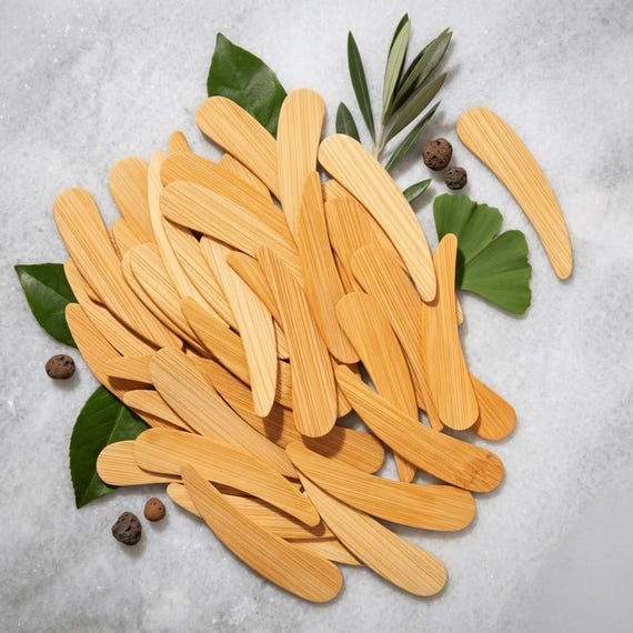 10x Bamboo Cosmetic Spatulas: Cream Applicator for Natural Skincare and Zero Waste Beauty