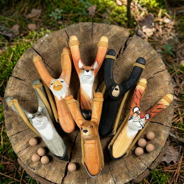 Wooden Animal Slingshot Toy for Kids: Outdoor Elastic Catapult