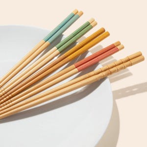 4 Pack - Bamboo Chopsticks | Multicolor,Red,Green,Blue,Yellow or Natural Set | Earth Friendly | Compostable | Pant Based | Plastic Free