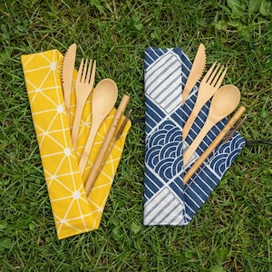 Bamboo Travel Cutlery Set: Eco-Friendly Utensils with Cotton Pouch