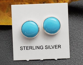 8mm Runde Dornröschen Türkis Ohrstecker | Blau Türkis | Sterling Silber | Hergestellt in den USA | Silber Ohrstecker | Blaue Ohrstecker