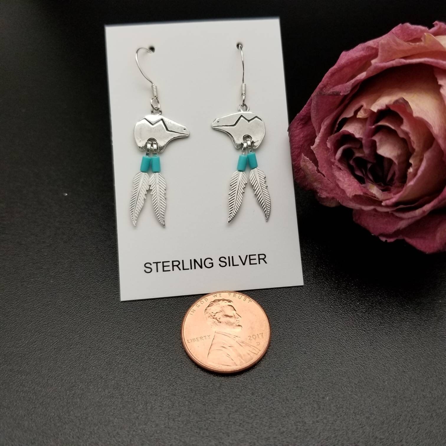 ピアス +ENGBROX+ silver925 poetry heart pearl earring EBEA23052 Q925 Gaspeite Heart Dangle Earrings | Dainty Green Stone