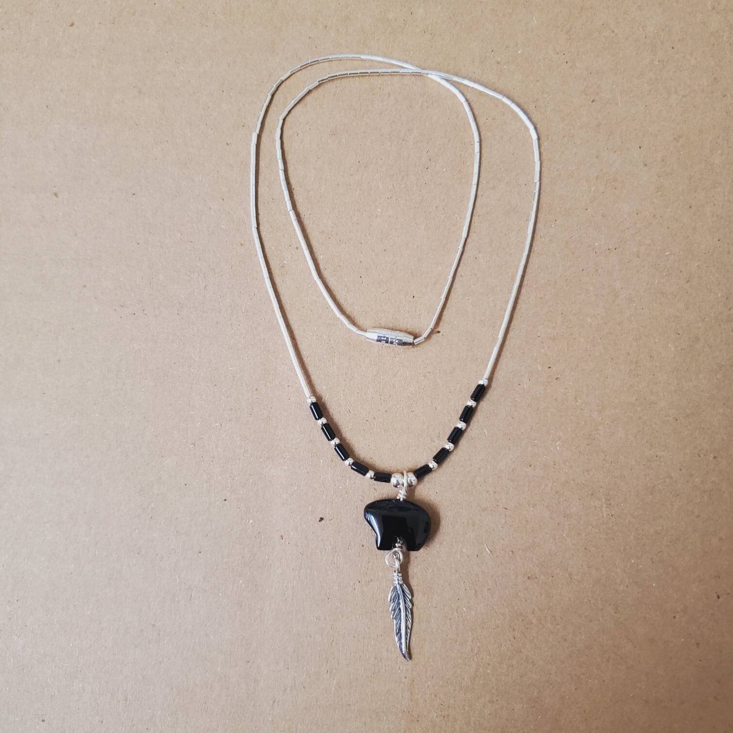 Q925 Small Black Bear Necklace Pendant With Liquid Silver