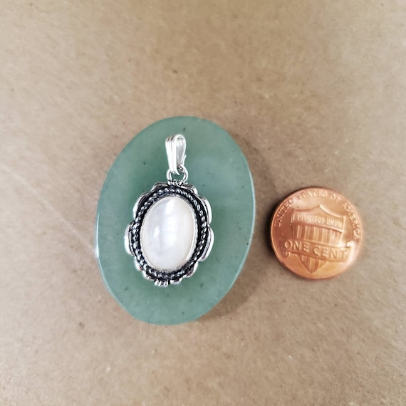 White Mother of Pearl Necklace Pendant | Sterling Silver
