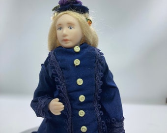 1/12th Victorian Lady in Day Dress