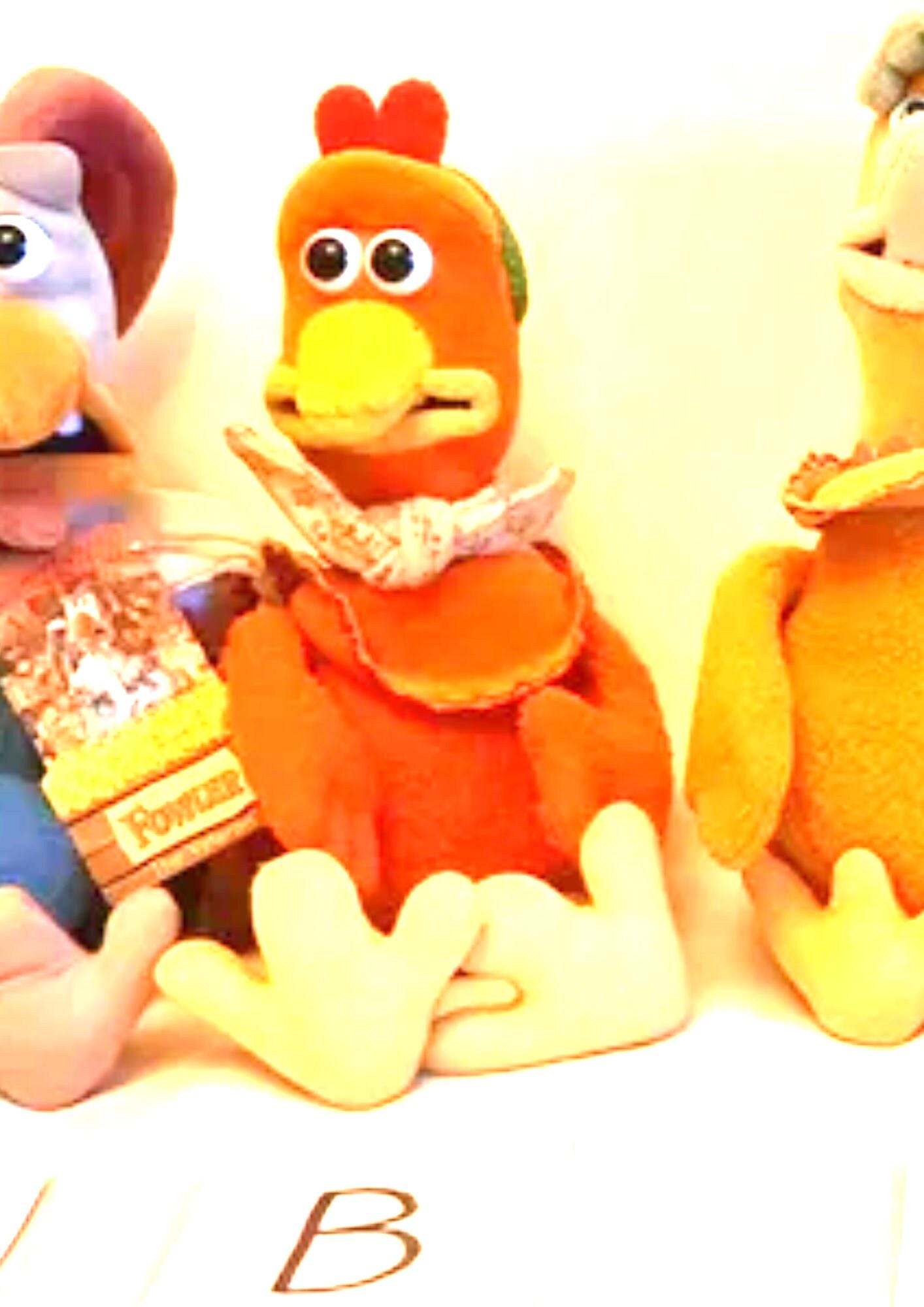 Petit Doll★chicken run Multipet Chicken Run Ginger Latex Dog Toy - Durable Squeaky