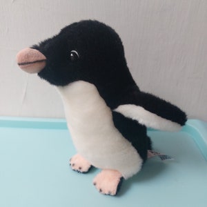 Cute Penguin Soft Toy - Retro-style Plush Penguin - Unique Gift Idea for Penguin Lovers and Toy Collectors vintage stuffed animal