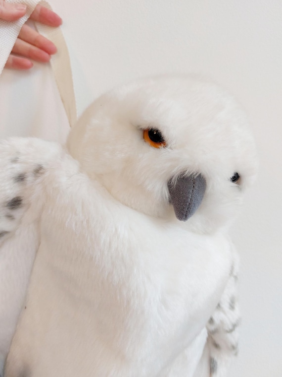 Harry Potter Wizarding World HEDWIG White Owl Plush Backpack Universal Studios HEDWIG White Owl Plush Backpack ~ Wizarding World Harry  main image 2