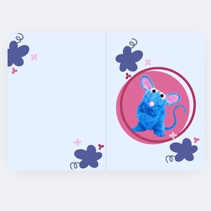 Download instantâneo Urso na grande casa azul Cartão de aniversário Tutter para crianças Cartão de aniversário de desenho animado especial atencioso Cartão de rato azul