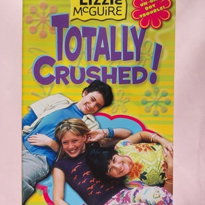 Lizzie McGuire Totally Crushed | 2002 Y2K children&#39;s book | nostalgic 90s gift