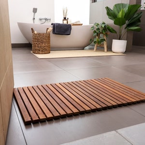 Nordic Style Teak Wood Roll-up Shower/Bath/Outdoor Mat String 31.4″ x 19.6″