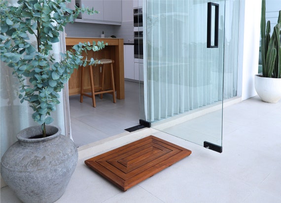 Nordic Style Oiled Teak Shower Mat 31.4 x 19.6 Wide End Slat