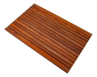 Nordic Style Teak Shower/Bath Mat Oiled 31.4″ x 19.6″ – Wide End Slat