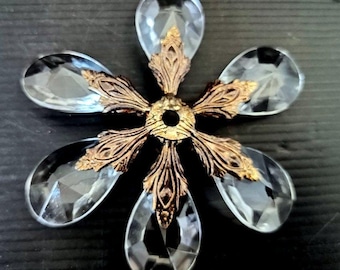 Rare vintage Italian flowers shaped metal bobeche with 6 crystal faceted drops chandelier spare parts candelabra chateau budoir Versailles