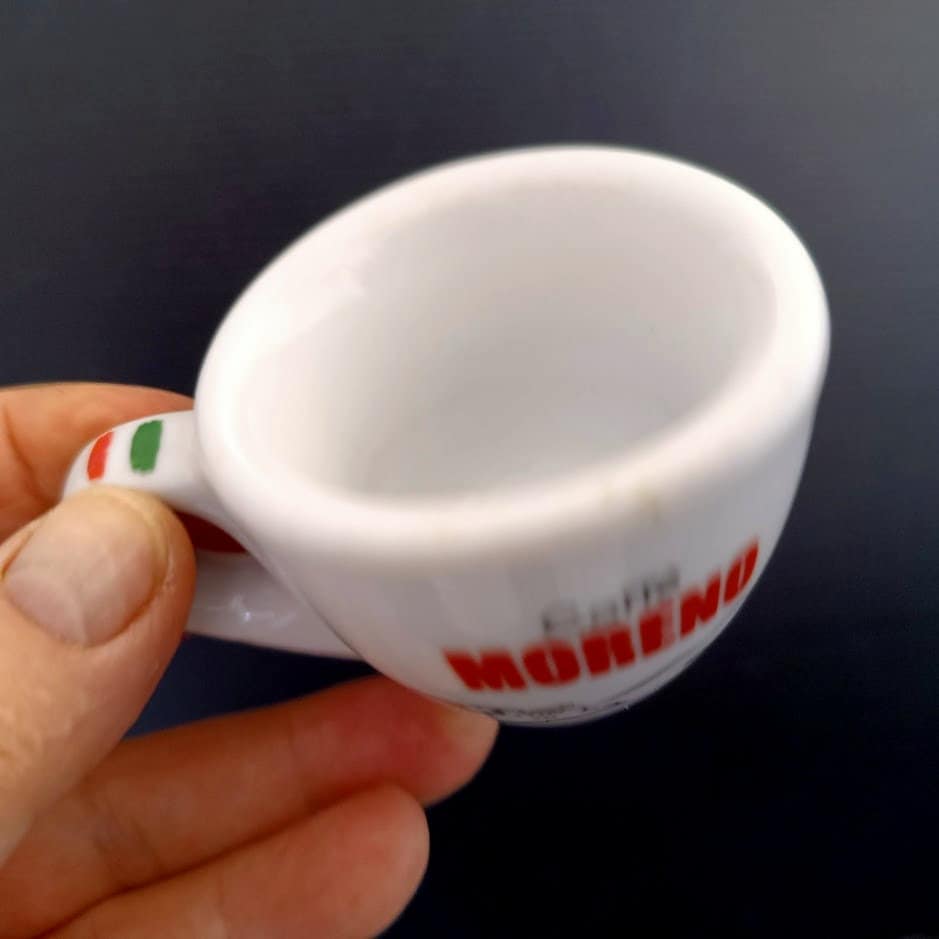 ヴィンテージのイタリア製クラシックなカフェ・モレノのエスプレッソ