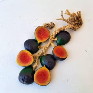 Vintage rustic style farmhouse kitchen Wall Hanging String Ceramic lemon fruits and figs, 70s Kitchen Decor, Artificial fruits on the rope image 8