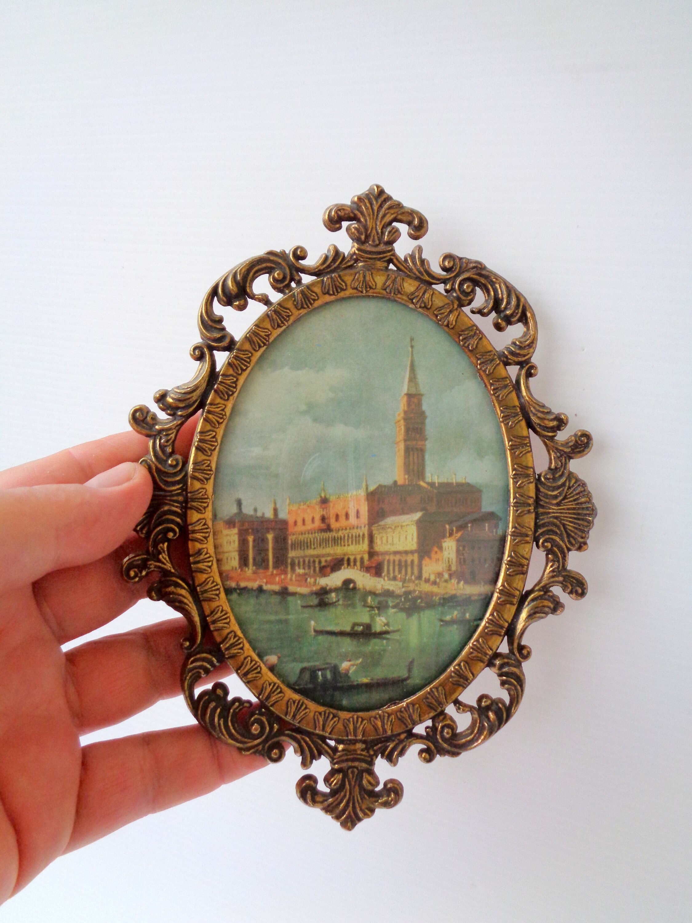 Pair of Art Nouveau Oval Frame Vintage Italy Decorated Brass Etsy