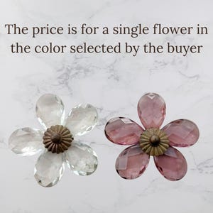 Vintage Murano Crystal Flower Drop – Hold Pink or Clear – Italian Chandelier Ornament – Spare Part or Decorative Accent – 8 cm
