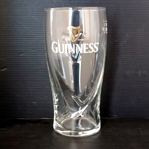 Guinness 888568622618 World Tulip Pint Glass, 1 - Kroger
